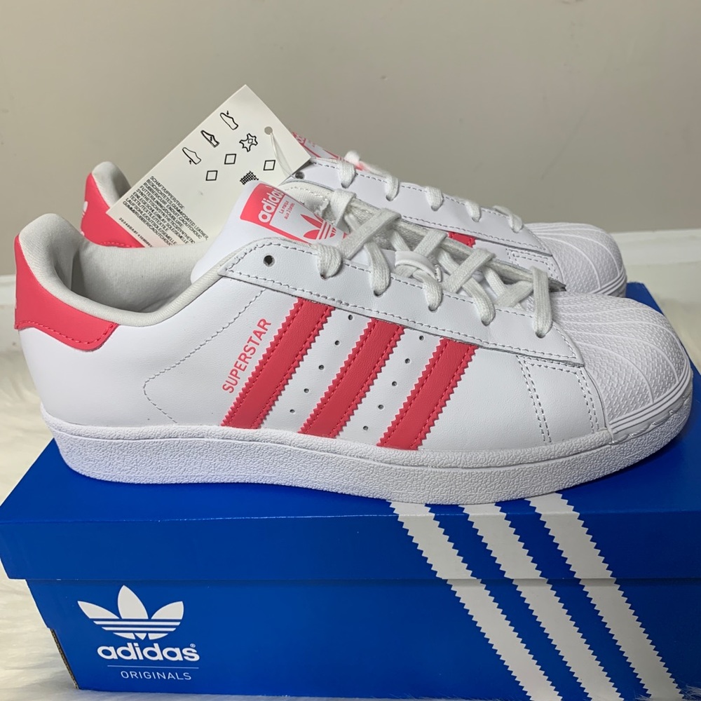 Adidas Superstar Youth Size 6 New